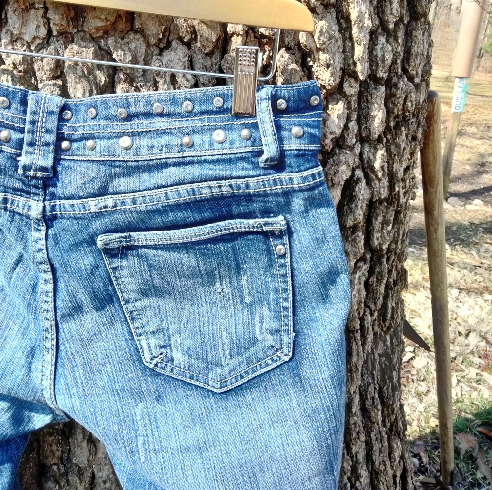 ⬇️ Price Drop!⬇️Suko Jean Shorts in size 6
